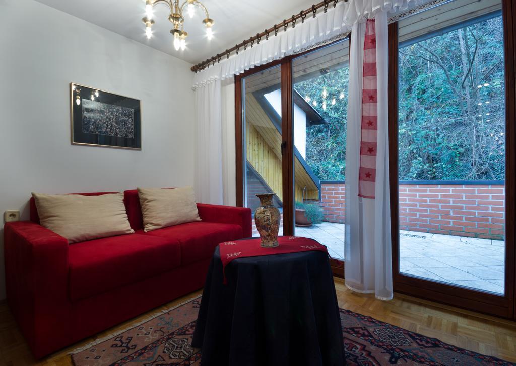 Apartment Nina With Private Terrace Tour As Lublaň Pokoj fotografie