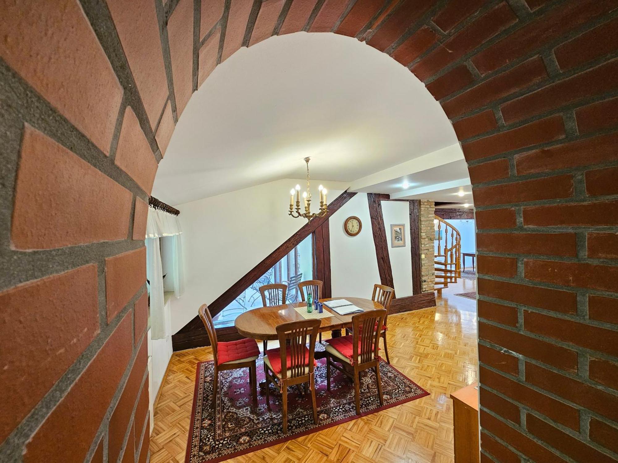 Apartment Nina With Private Terrace Tour As Lublaň Exteriér fotografie
